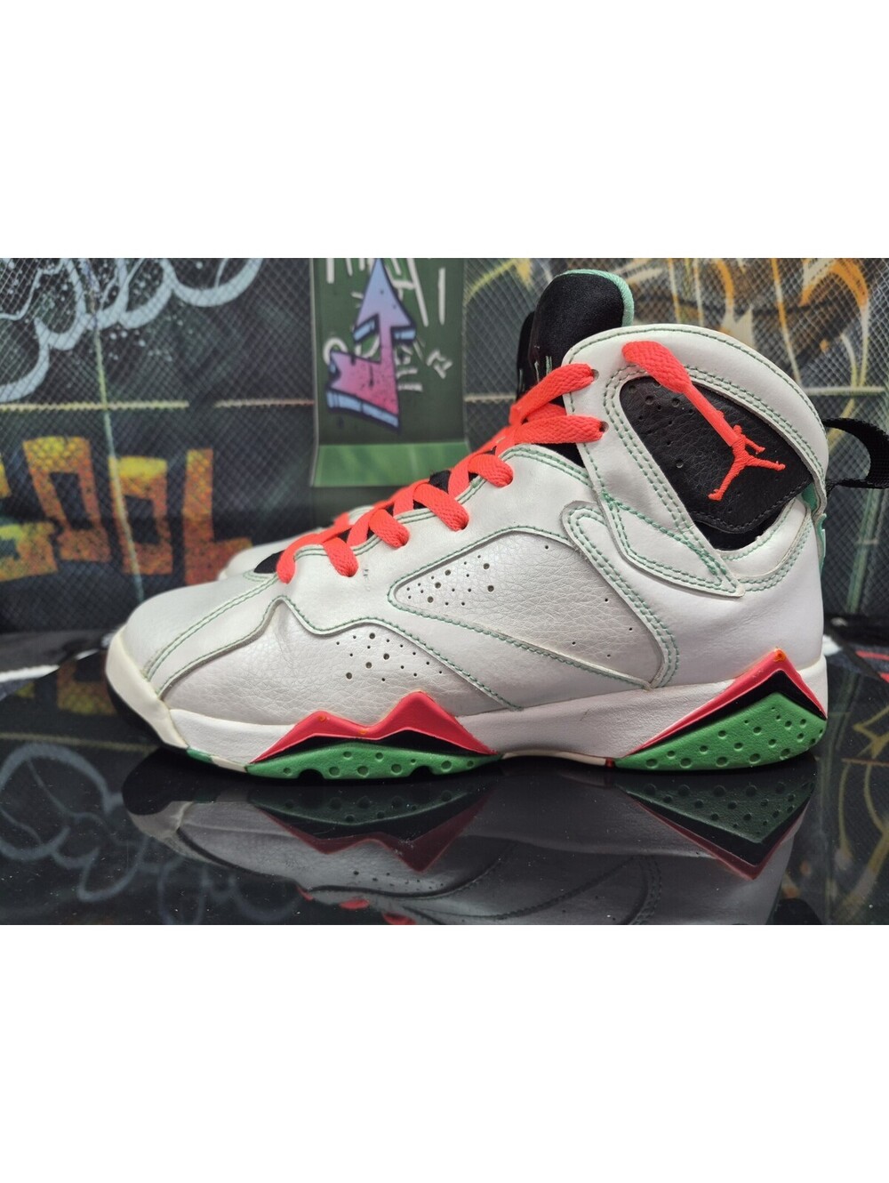 Nike Air Jordan 7s Verde pearls Size 7Y 7M or 8.5W Pre-owned